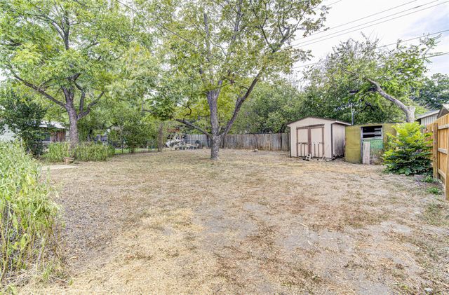 8915 Slayton DR, Austin, TX 78753