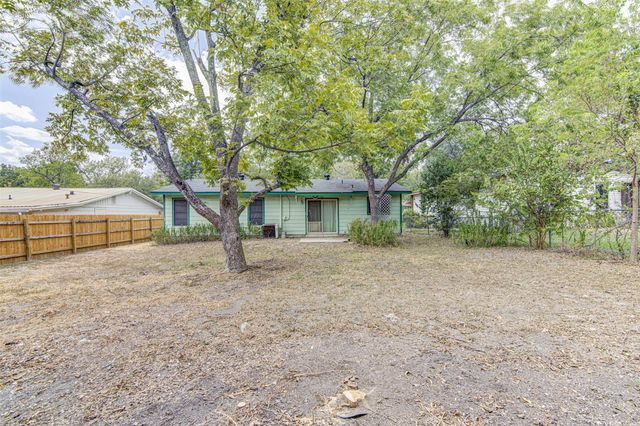 8915 Slayton DR, Austin, TX 78753
