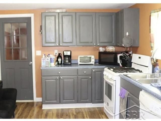 201 19th Street, Bay City, MI 48708