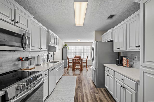 5037 Austin Lakes Cir, Sherwood, AR 72120