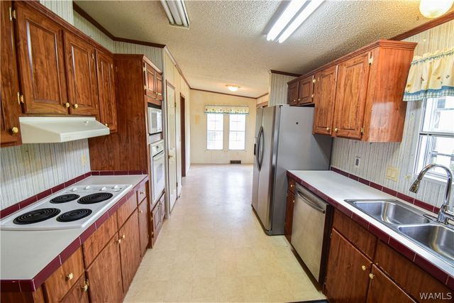 18157 Barefoot Springer Road, Gordo, AL 35466