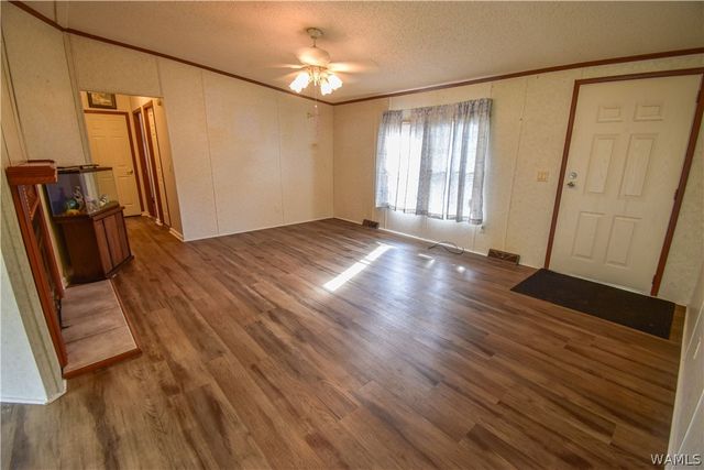 18157 Barefoot Springer Road, Gordo, AL 35466