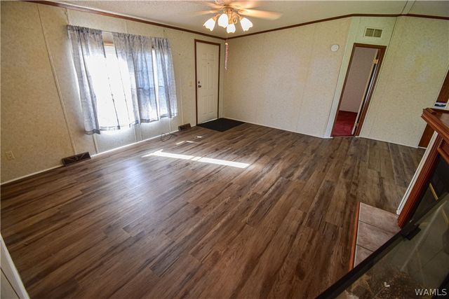 18157 Barefoot Springer Road, Gordo, AL 35466