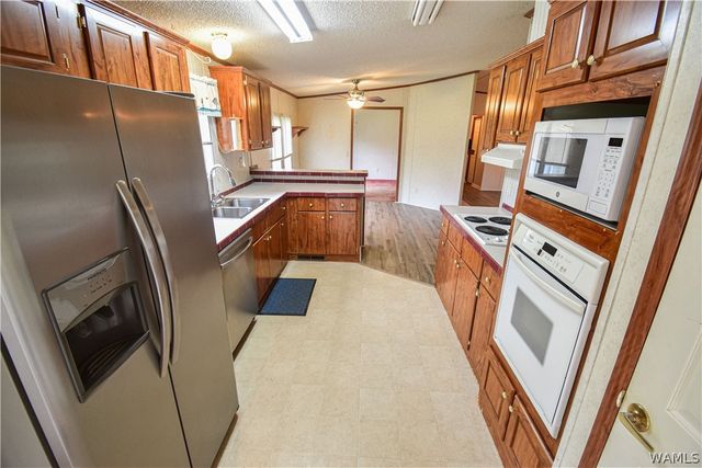 18157 Barefoot Springer Road, Gordo, AL 35466