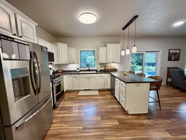 3819 Huntington Court, Janesville, WI 53546