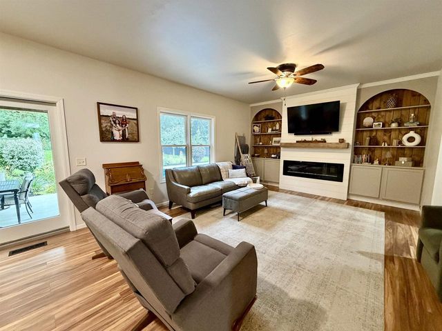 3819 Huntington Court, Janesville, WI 53546