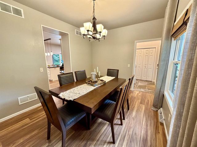 3819 Huntington Court, Janesville, WI 53546