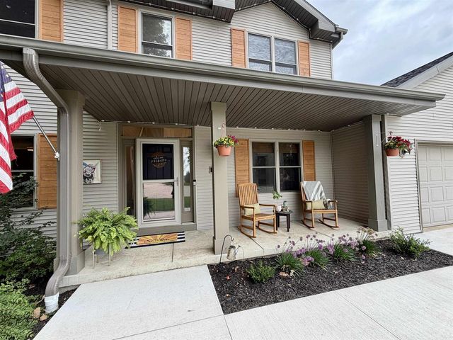 3819 Huntington Court, Janesville, WI 53546
