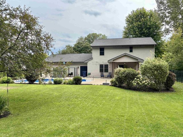 3819 Huntington Court, Janesville, WI 53546