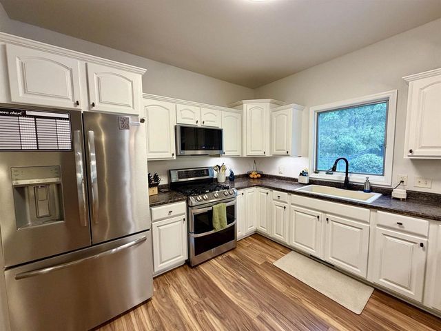3819 Huntington Court, Janesville, WI 53546