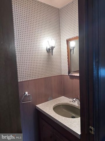 9 N 12TH ST, Millville, NJ 08332