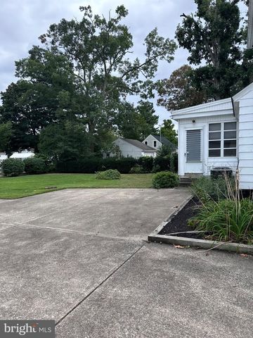9 N 12TH ST, Millville, NJ 08332