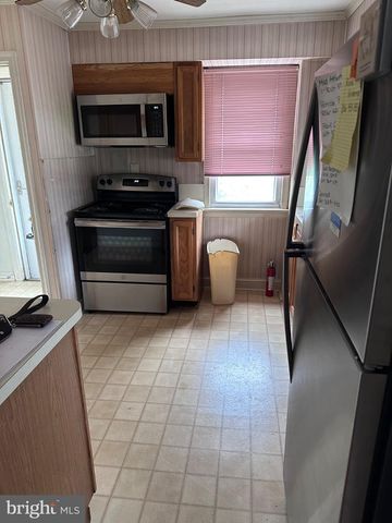 9 N 12TH ST, Millville, NJ 08332