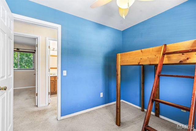5572 Brookton Way, St Louis, MO 63128