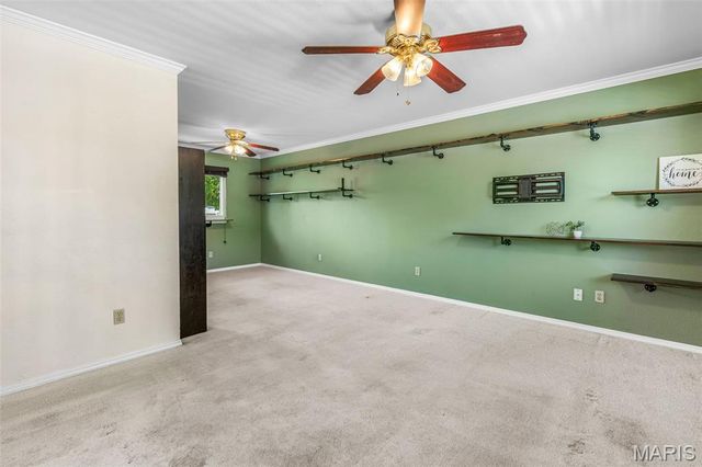 5572 Brookton Way, St Louis, MO 63128