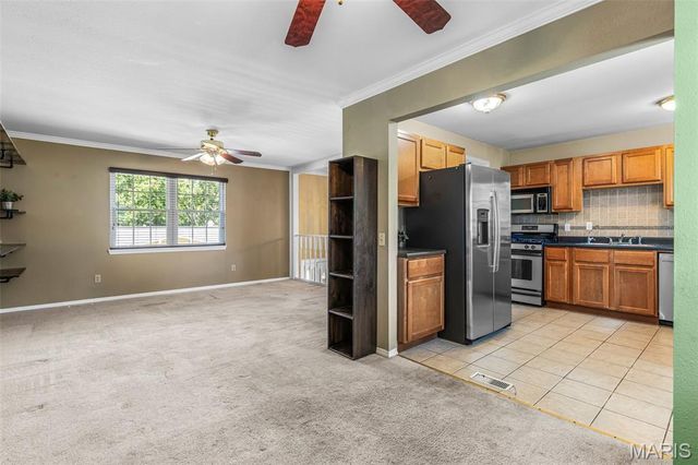 5572 Brookton Way, St Louis, MO 63128