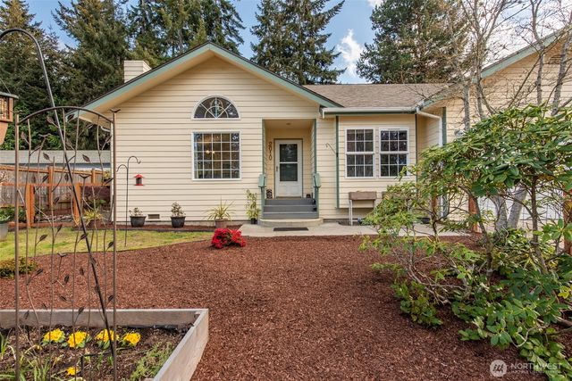 2010 Westview Dr, Port Angeles, WA 98363
