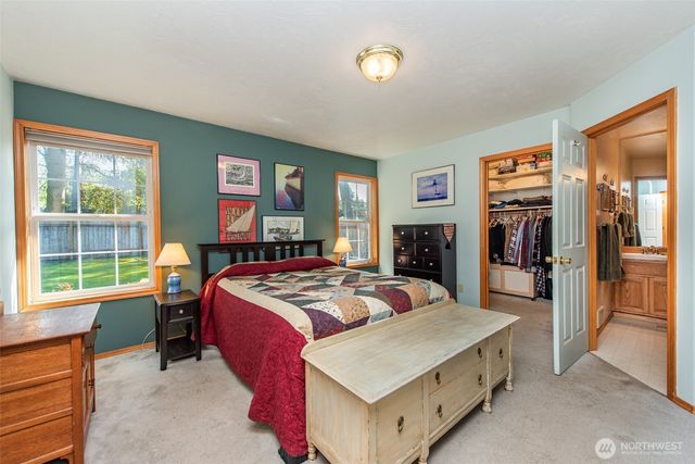 2010 Westview Dr, Port Angeles, WA 98363
