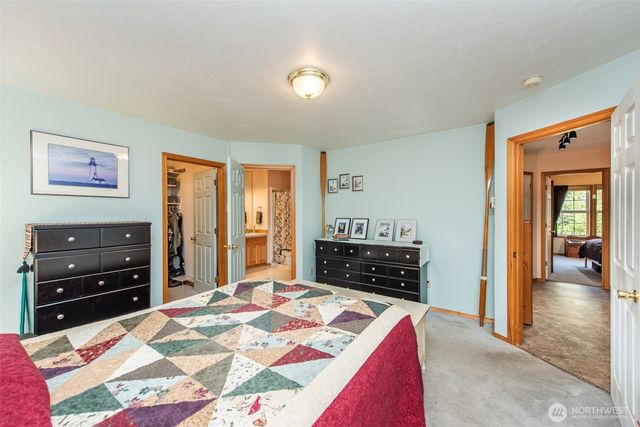 2010 Westview Dr, Port Angeles, WA 98363