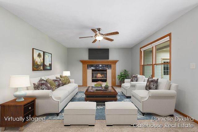 10675 Mieras Drive Ne, Algoma Twp, MI 49345