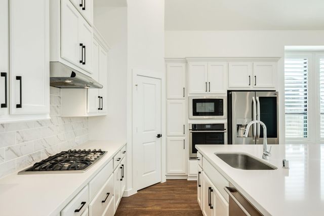 3806 Shackleton Court, Rosharon, TX 77583