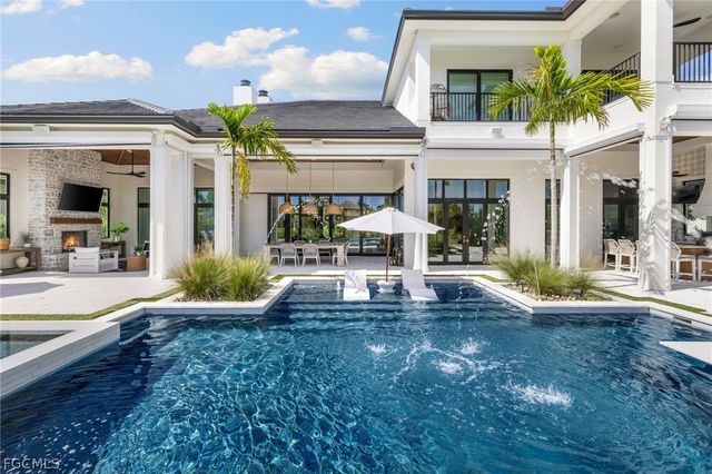 898 W Cape Estates CIR, Cape Coral, FL 33993