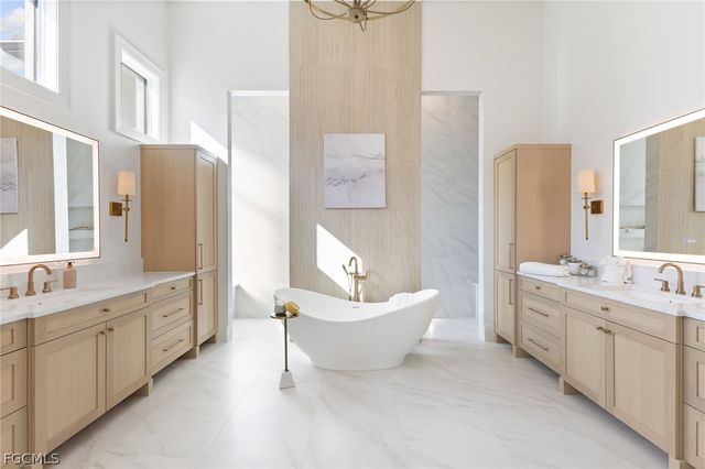 898 W Cape Estates CIR, Cape Coral, FL 33993