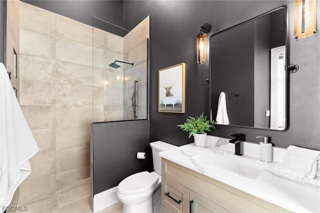 898 W Cape Estates CIR, Cape Coral, FL 33993