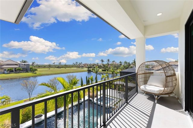 898 W Cape Estates CIR, Cape Coral, FL 33993