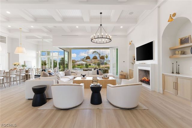 898 W Cape Estates CIR, Cape Coral, FL 33993