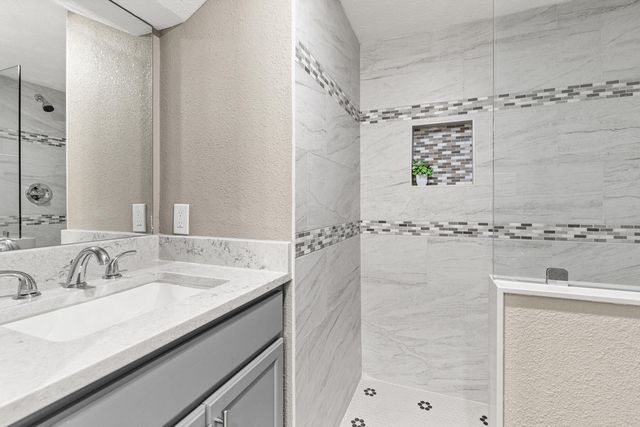 301 Summit Drive, Destin, FL 32541