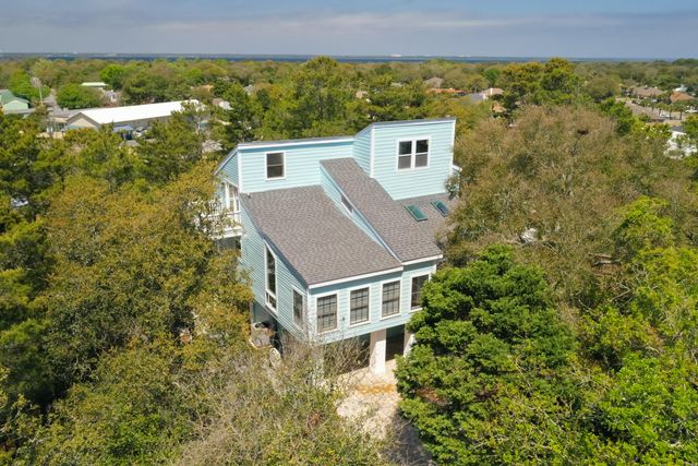 301 Summit Drive, Destin, FL 32541