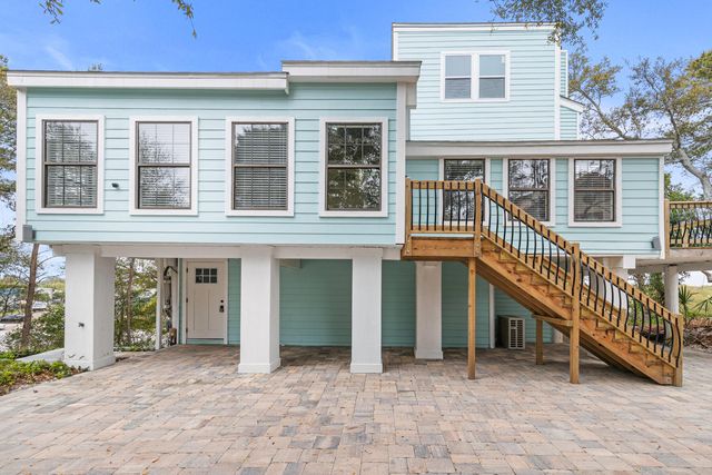 301 Summit Drive, Destin, FL 32541