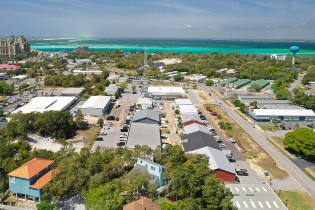 301 Summit Drive, Destin, FL 32541