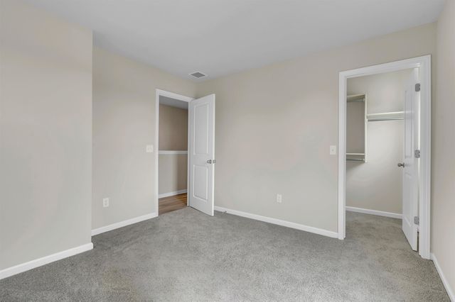 3651 E Hollandale St, Derby, KS 67037