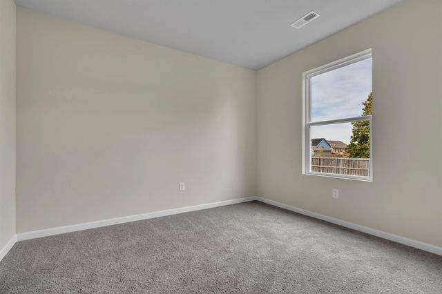 3651 E Hollandale St, Derby, KS 67037