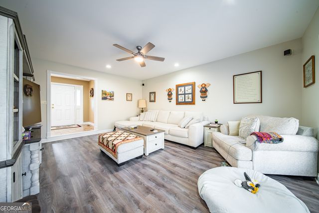 112 Brookwood Drive, Lagrange, GA 30240