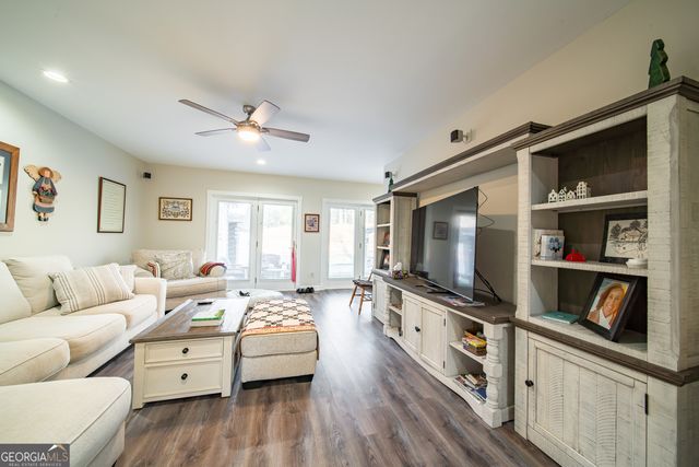 112 Brookwood Drive, Lagrange, GA 30240