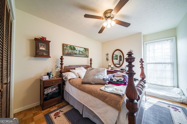 112 Brookwood Drive, Lagrange, GA 30240