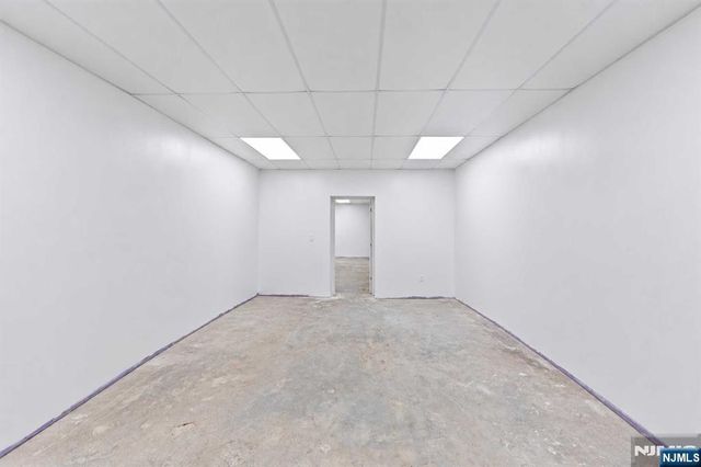 744 Paterson, East Rutherford, NJ 07073