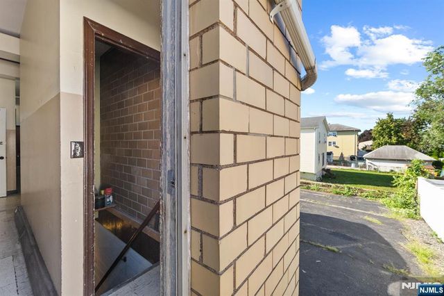744 Paterson, East Rutherford, NJ 07073