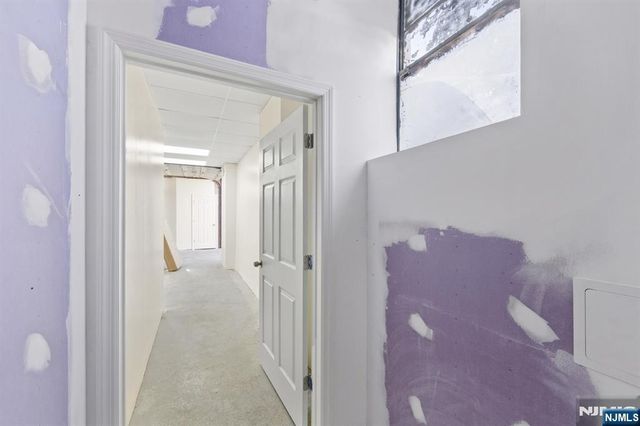 744 Paterson, East Rutherford, NJ 07073