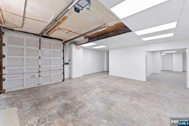 744 Paterson, East Rutherford, NJ 07073