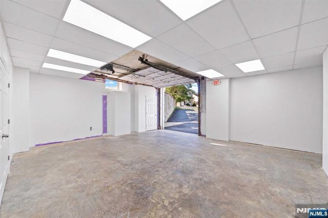 744 Paterson, East Rutherford, NJ 07073