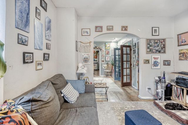 2706 15th Avenue S, Minneapolis, MN 55407