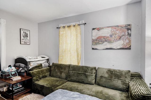 2706 15th Avenue S, Minneapolis, MN 55407