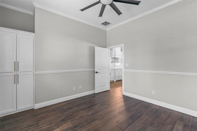 152 Whitney Woods CIR, Georgetown, TX 78633