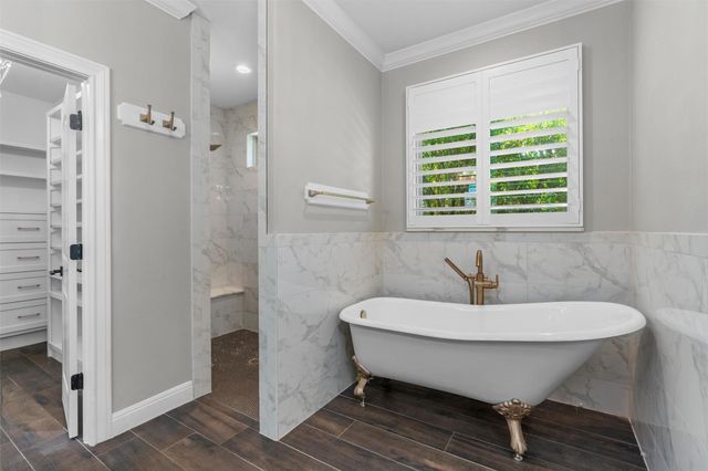 152 Whitney Woods CIR, Georgetown, TX 78633