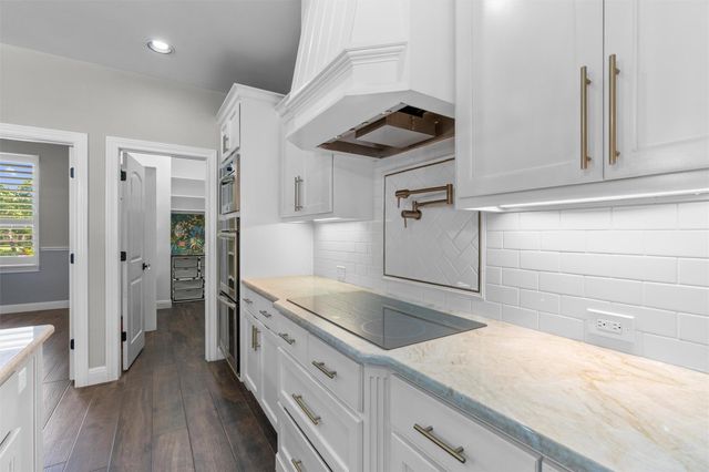 152 Whitney Woods CIR, Georgetown, TX 78633