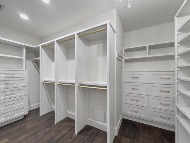 152 Whitney Woods CIR, Georgetown, TX 78633